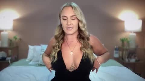 Swedish Candii online show from 02-07-26, 01:20