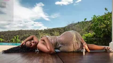 Snapshot of sweer_oshun chatting on 12-15-25, 03:27 Evangeline online show from 12-15-25, 03:27