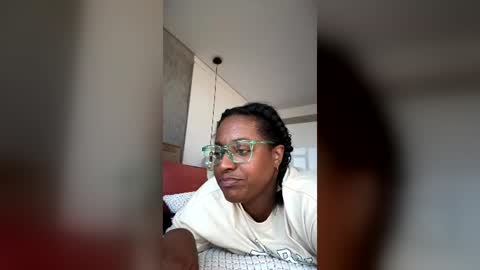 Snapshot of sweer_oshun chatting on 06-24-26, 11:26 Evangeline online show from 06-24-26, 11:26
