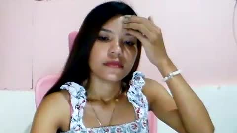 Snapshot of sweet01pinay chatting on 06-13-26, 02:59 sweet01pinay online show from 06-13-26, 02:59