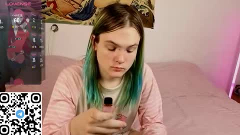 Snapshot of sweet4t chatting on 10-16-25, 04:35 Haeyang Torry online show from 10-16-25, 04:35