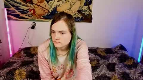 Snapshot of sweet4t chatting on 10-18-25, 05:21 Haeyang Torry online show from 10-18-25, 05:21