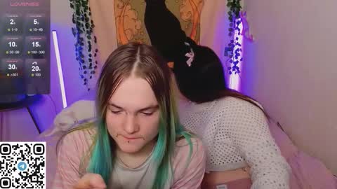 Snapshot of sweet4t chatting on 11-23-25, 06:35 Haeyang Torry online show from 11-23-25, 06:35