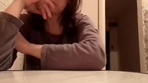 Snapshot of sweet4y0u chatting on 11-13-25, 09:58 sweet4y0u online show from 11-13-25, 09:58