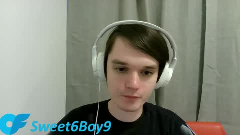 Snapshot of sweet6boy9 chatting on 04-22-26, 07:15 Sweet boy online show from 04-22-26, 07:15