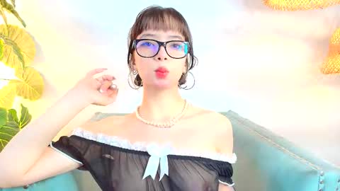 Snapshot of sweet_1angel chatting on 11-15-25, 12:02 Sweet 1Angel online show from 11-15-25, 12:02