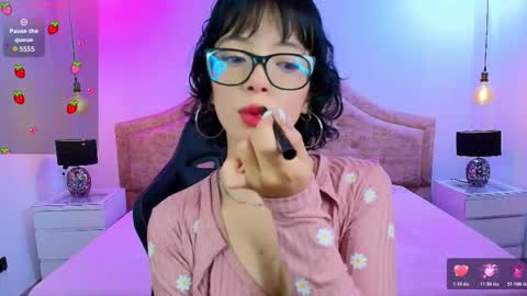 Snapshot of sweet_1angel chatting on 12-03-25, 12:36 Sweet 1Angel online show from 12-03-25, 12:36