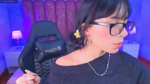 Snapshot of sweet_1angel chatting on 01-17-26, 03:00 Sweet 1Angel online show from 01-17-26, 03:00