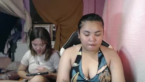 Snapshot of sweet_69ally chatting on 10-15-25, 01:06 ally online show from 10-15-25, 01:06