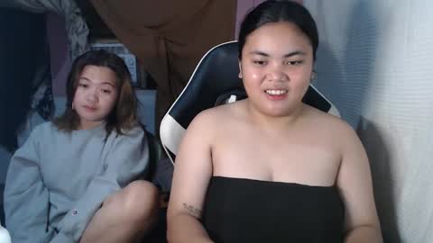 Snapshot of sweet_69ally chatting on 10-20-25, 03:45 ally online show from 10-20-25, 03:45