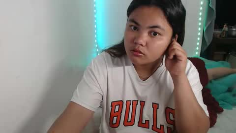 Snapshot of sweet_69ally chatting on 11-04-25, 12:21 ally online show from 11-04-25, 12:21