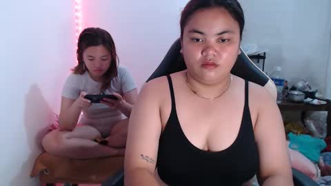 Snapshot of sweet_69ally chatting on 11-12-25, 01:28 ally online show from 11-12-25, 01:28