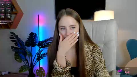 Snapshot of sweet__amily chatting on 09-26-25, 12:53 Sweet Amily online show from 09-26-25, 12:53