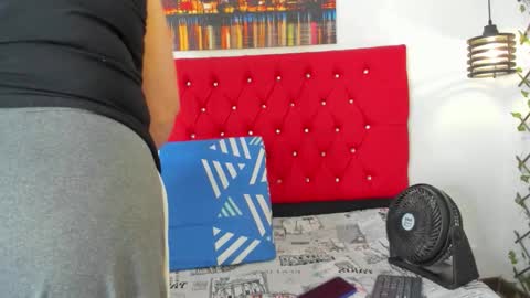 Carolina online show from 11-03-25, 02:51