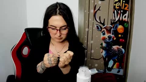 sweet__suck69bitch online show from 01-14-25, 04:47