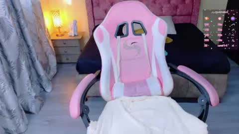 Snapshot of sweet__thang chatting on 07-10-26, 11:57 sweet__thang online show from 07-10-26, 11:57