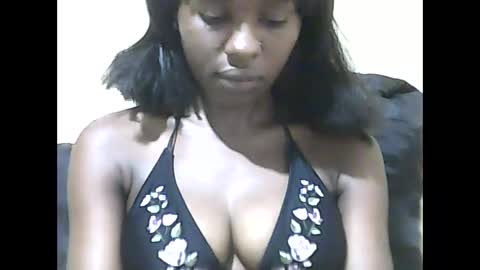 Snapshot of sweet_aaliya chatting on 10-17-25, 11:40 Aaliya online show from 10-17-25, 11:40