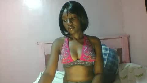 Snapshot of sweet_aaliya chatting on 05-19-26, 05:36 Aaliya online show from 05-19-26, 05:36