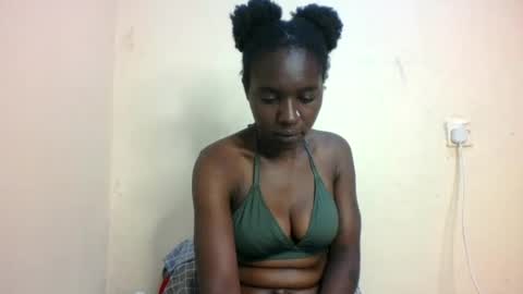 Snapshot of sweet_aaliya chatting on 07-14-26, 04:17 Aaliya online show from 07-14-26, 04:17