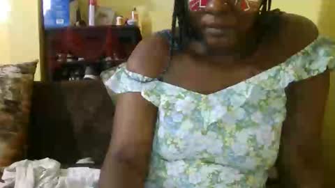 sweet_adora online show from 06-03-26, 07:30