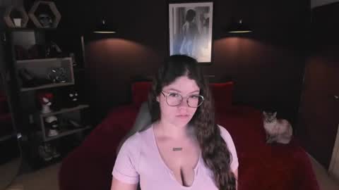 Snapshot of sweet_alicee__ chatting on 06-14-26, 12:07 Alice online show from 06-14-26, 12:07