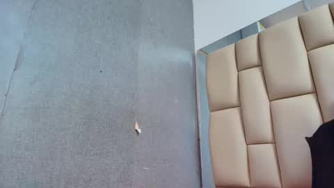 Amye  online show from 09-16-25, 07:04