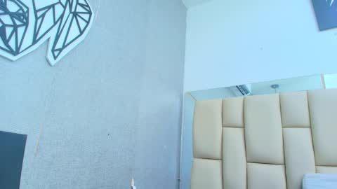 Amye  online show from 09-17-25, 07:15