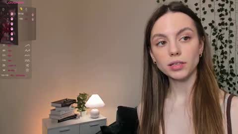 Snapshot of sweet_and_flirt chatting on 11-28-25, 07:11 Alice online show from 11-28-25, 07:11