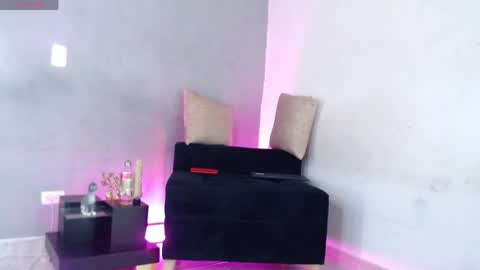 Snapshot of sweet_angel_med chatting on 03-21-26, 04:50 sweet angel online show from 03-21-26, 04:50