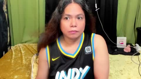 izza  izzasweet online show from 05-15-26, 11:01