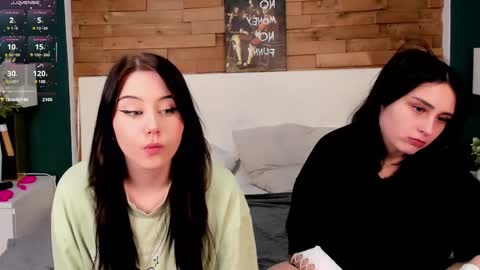 My name is Margo Please Thumbs up me   online show from 03-02-25, 08:07