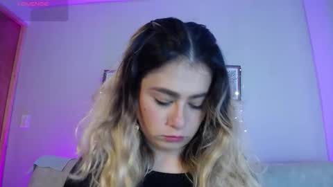 Bella Valery online show from 03-15-26, 12:44