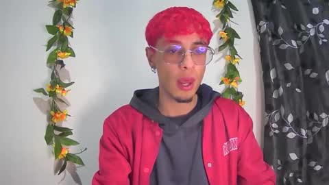 sweet_boy2224 online show from 11-25-25, 03:50