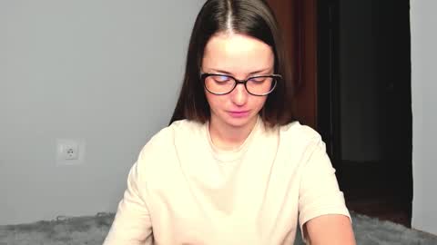 Christina online show from 12-02-25, 07:25