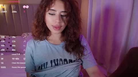 Snapshot of sweet_cami1 chatting on 11-04-25, 01:27 Camila online show from 11-04-25, 01:27