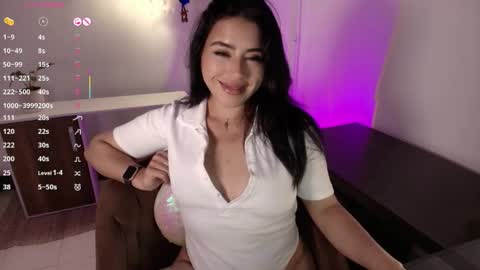 Camila online show from 05-27-26, 02:19
