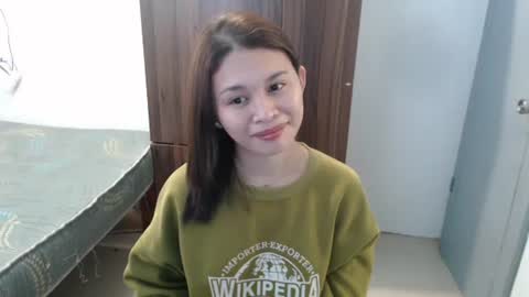 sweet_cassyxx online show from 04-10-26, 09:58