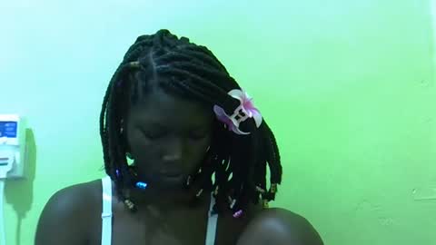 sweet_cherie1 online show from 05-10-26, 04:50