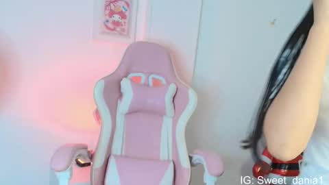 sweet_dania_ online show from 02-04-26, 05:02