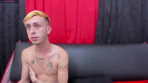 sweet_diamond__ online show from 05-18-26, 03:35
