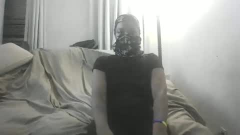 Snapshot of sweet_dreamz212 chatting on 12-19-25, 08:21 sweet_dreamz212 online show from 12-19-25, 08:21