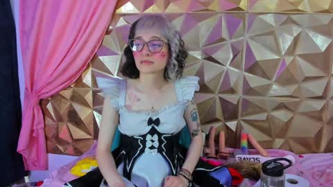  emmili  online show from 02-08-25, 03:10