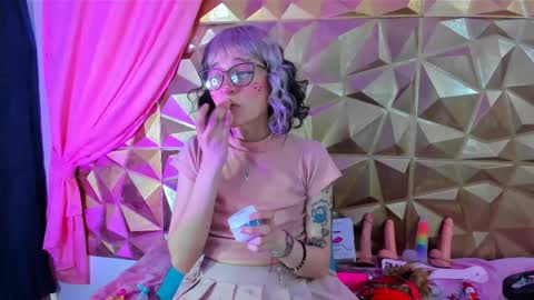  emmili  online show from 02-18-25, 03:10