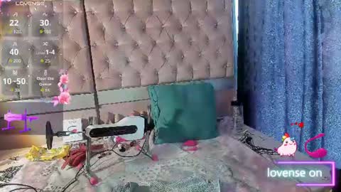  emmili  online show from 07-09-26, 12:20