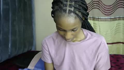 sweet_freaky online show from 05-14-26, 06:47