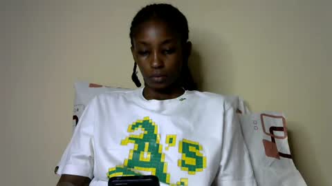 sweet_freaky online show from 07-05-26, 12:12