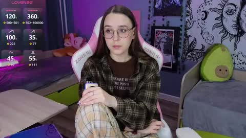 Alice online show from 02-19-26, 03:35