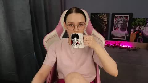 Alice online show from 05-27-26, 03:14