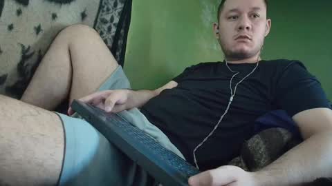 sweet_guy36 online show from 10-13-25, 03:45