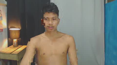 sweet_guyxx online show from 01-25-25, 01:08